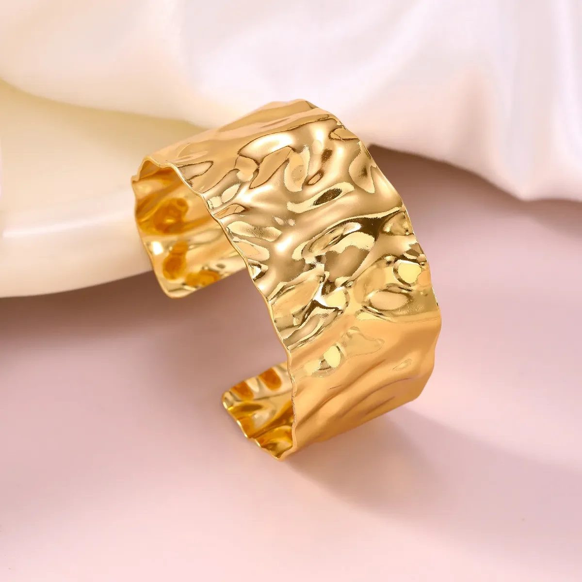 Bracelet Jonc Large Martelé Plaqué Or