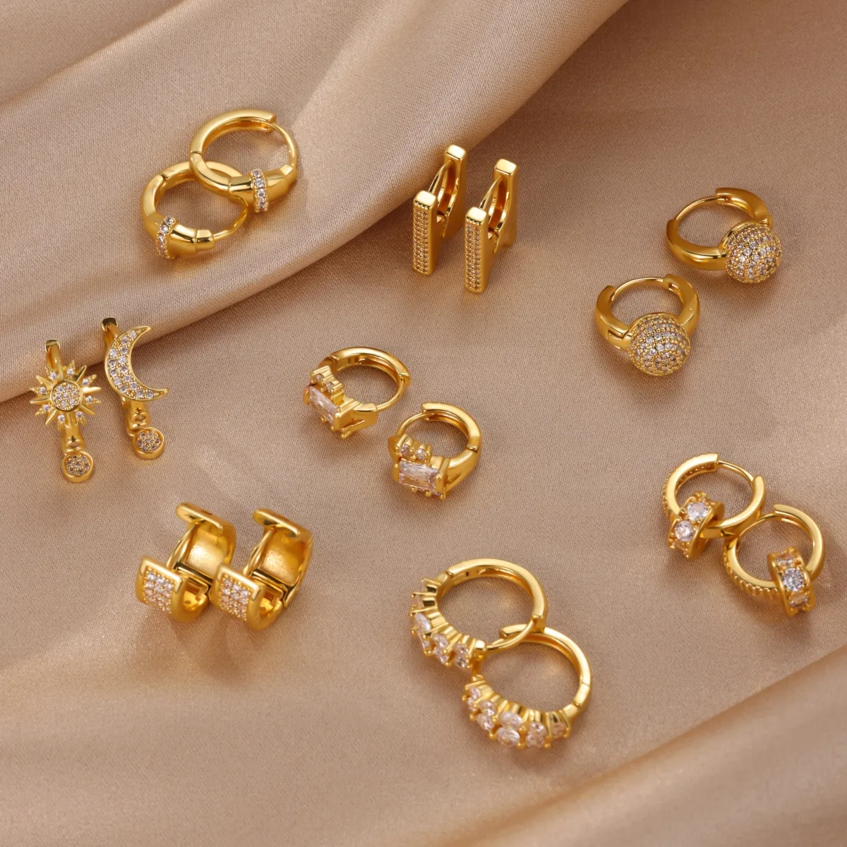 Boucles d’oreilles motif soleil en acier inoxydable plaqué or 18