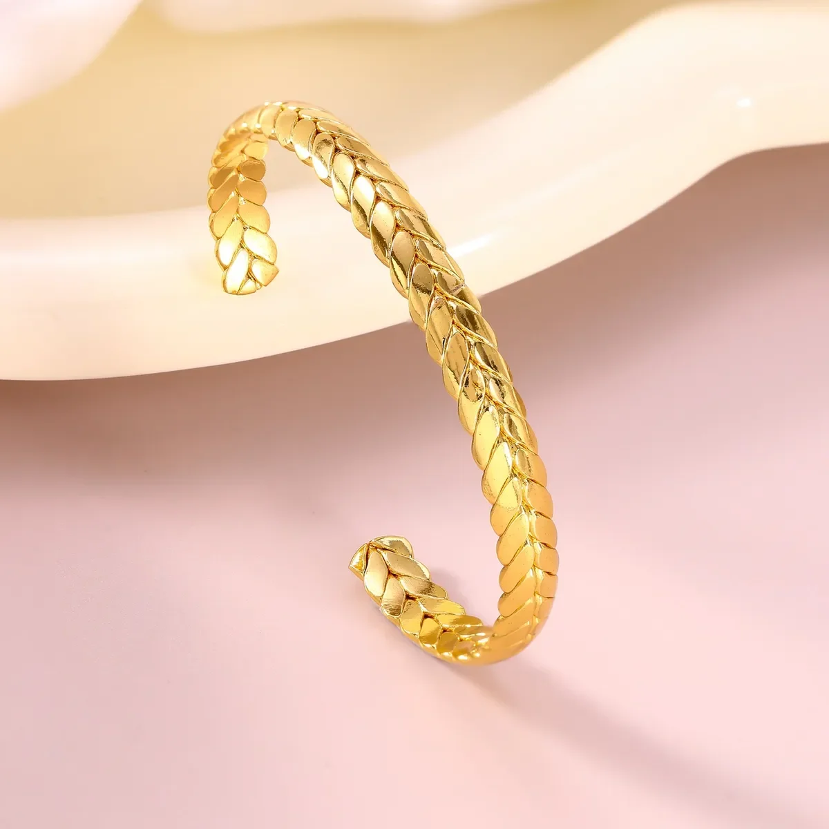 Bracelet Jonc Tressé Façon Épi Plaqué Or